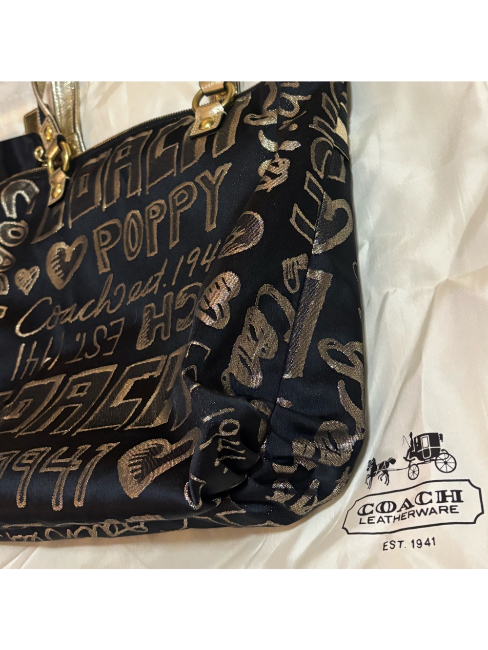 Coach Poppy Tote Excellent Like-New Condition - Picture 5 of 11